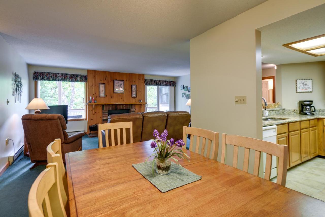 Well-Appointed Lincoln Abode Ski, Swim And Fish! Exterior photo